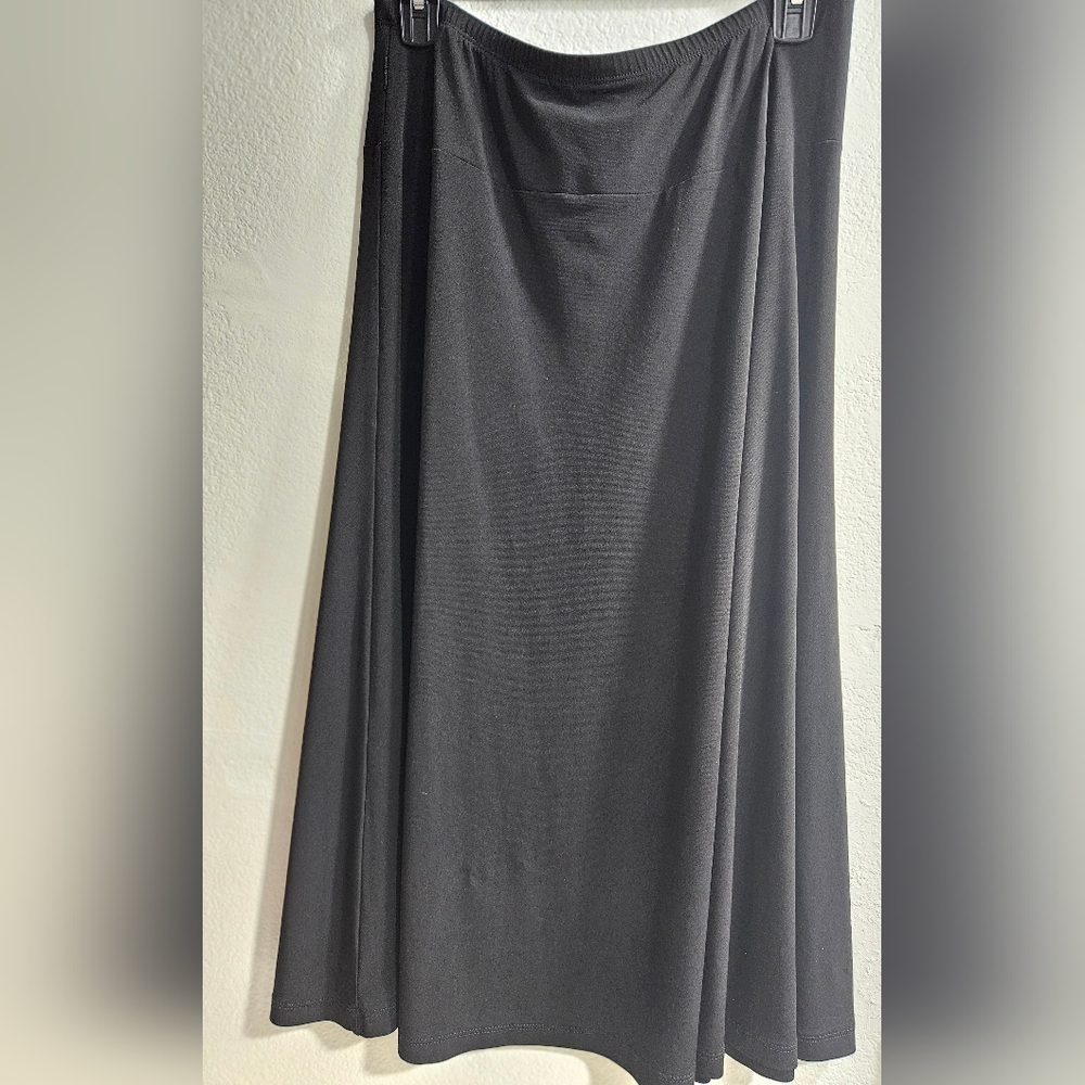 JM collection black skirt